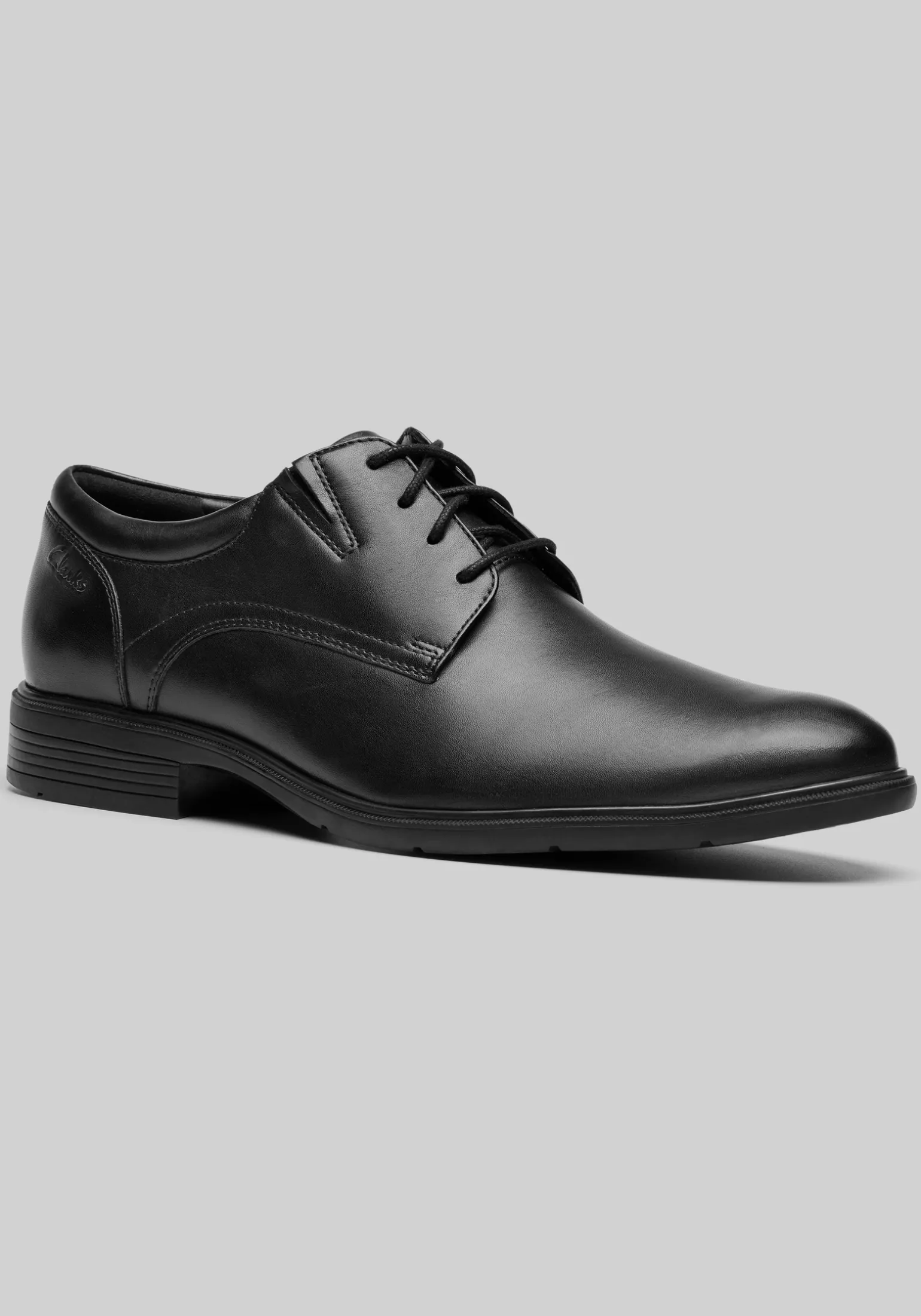 Clarks Steadwell Plain Toe Oxfords