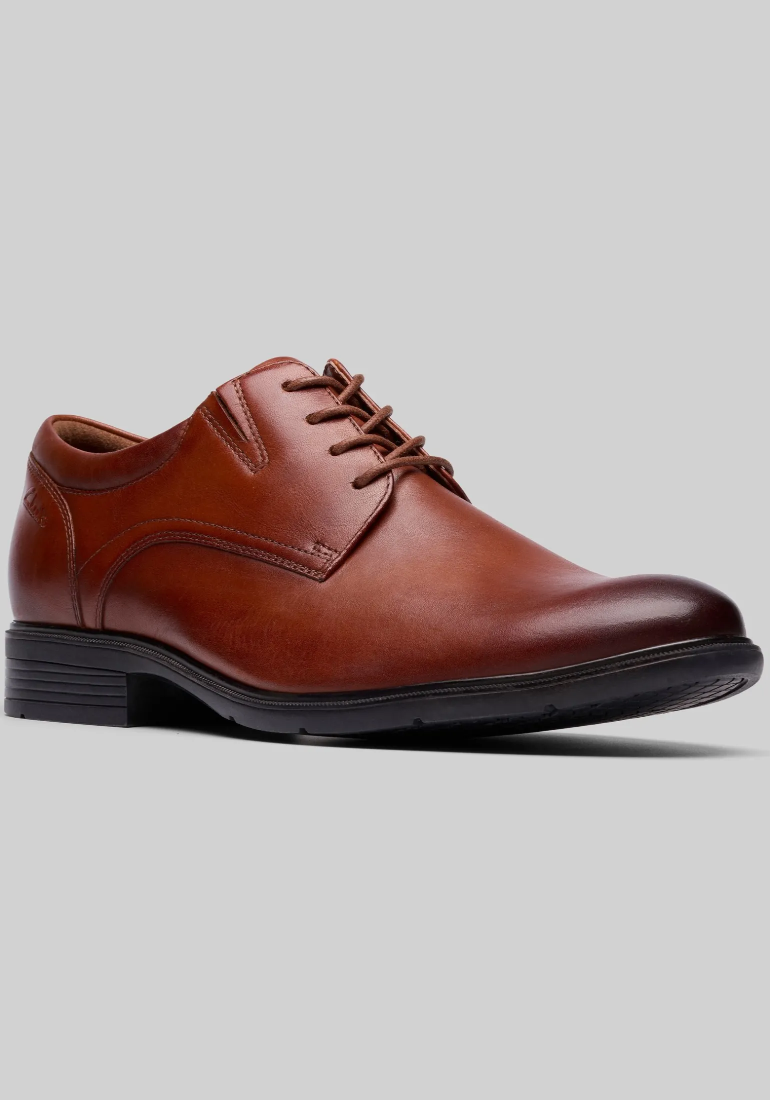 Clarks Steadwell Plain Toe Oxfords