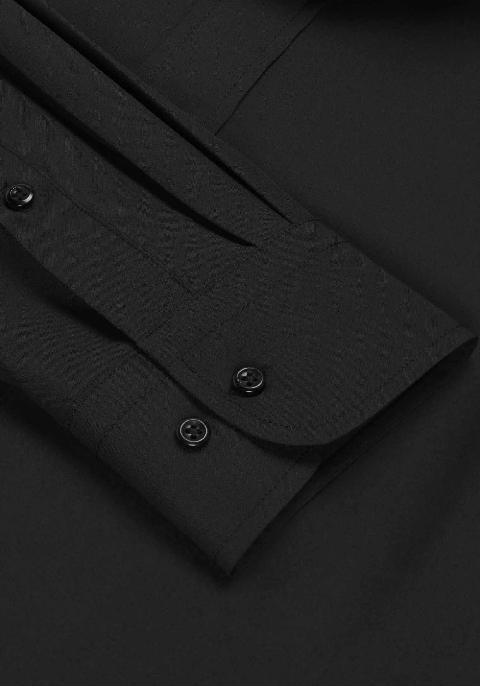 1905 Collection Tailored Fit Solid 4-Way Stretch Dress Shirt