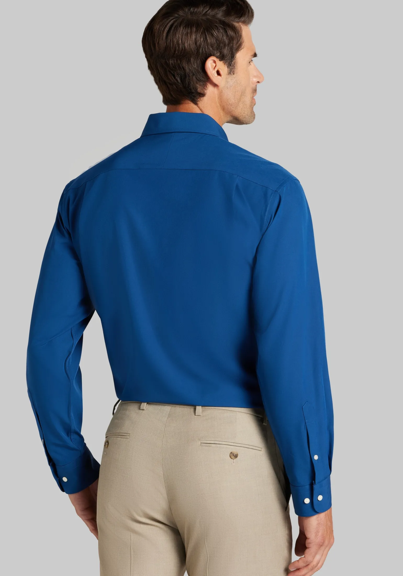 1905 Collection Traditional Fit Spread Collar Solid 4-Way Stretch Dress Shirt