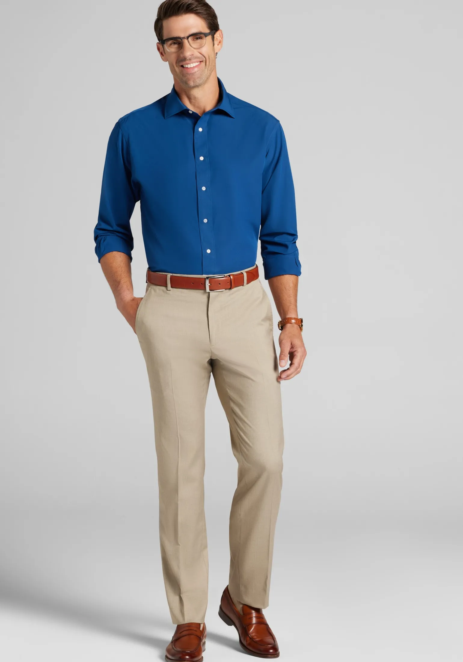 1905 Collection Traditional Fit Spread Collar Solid 4-Way Stretch Dress Shirt