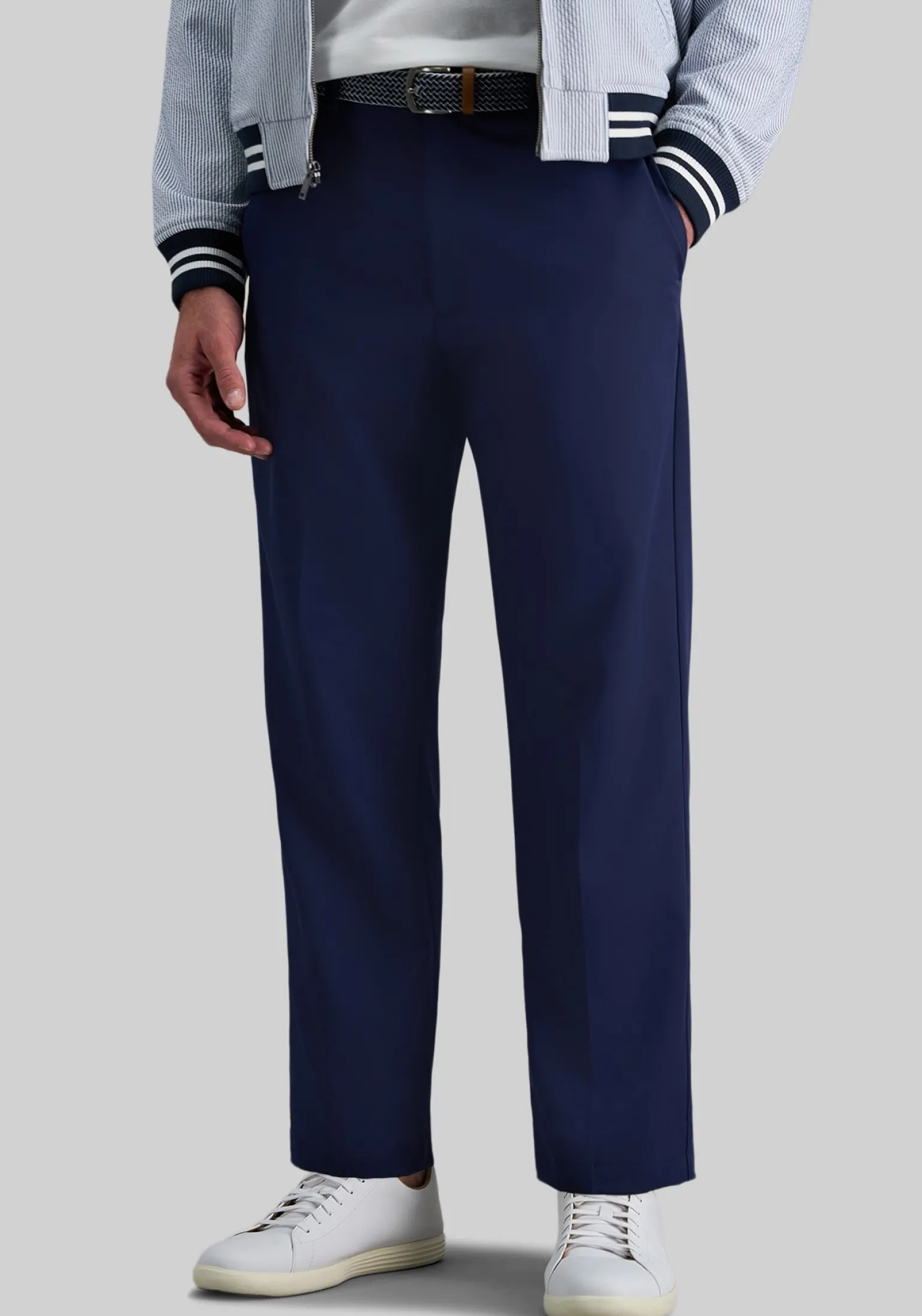 Haggar Cool Right® Performance Flex Classic Fit Flat Front Pants
