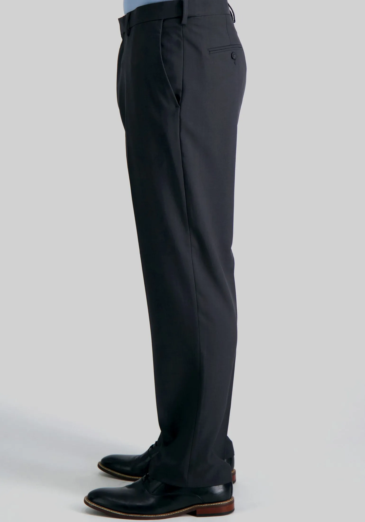 Haggar Premium Comfort Classic Fit Flat Front Dress Pant