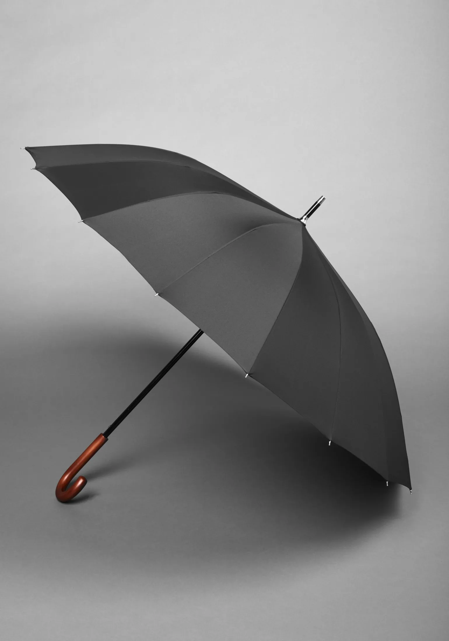 Jos. A. Bank Black Umbrella, 55-inch Arc
