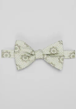 Jos. A. Bank Medallion Pre-Tied Big Bow Tie