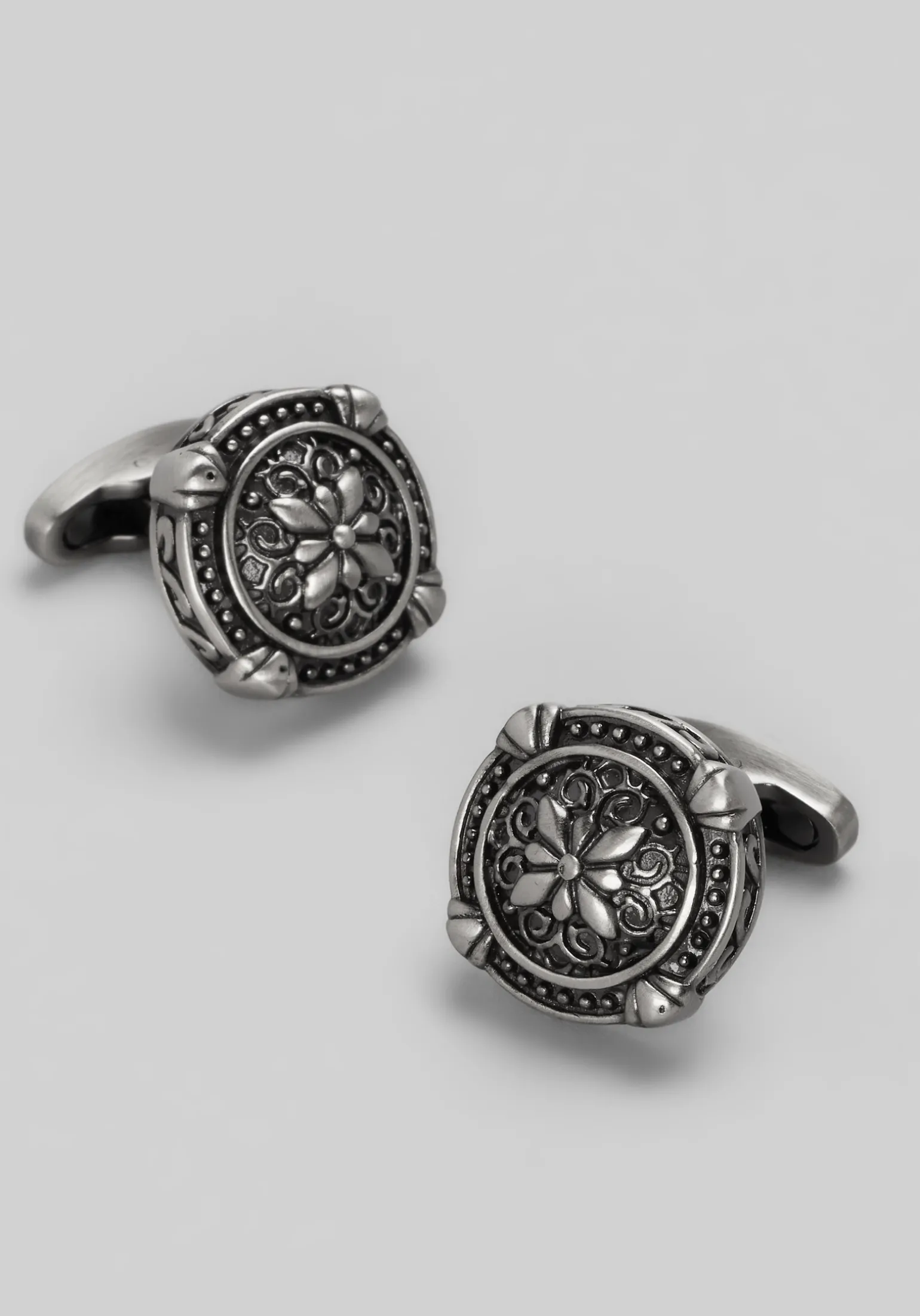 Jos. A. Bank Round Antique Floral Cufflinks