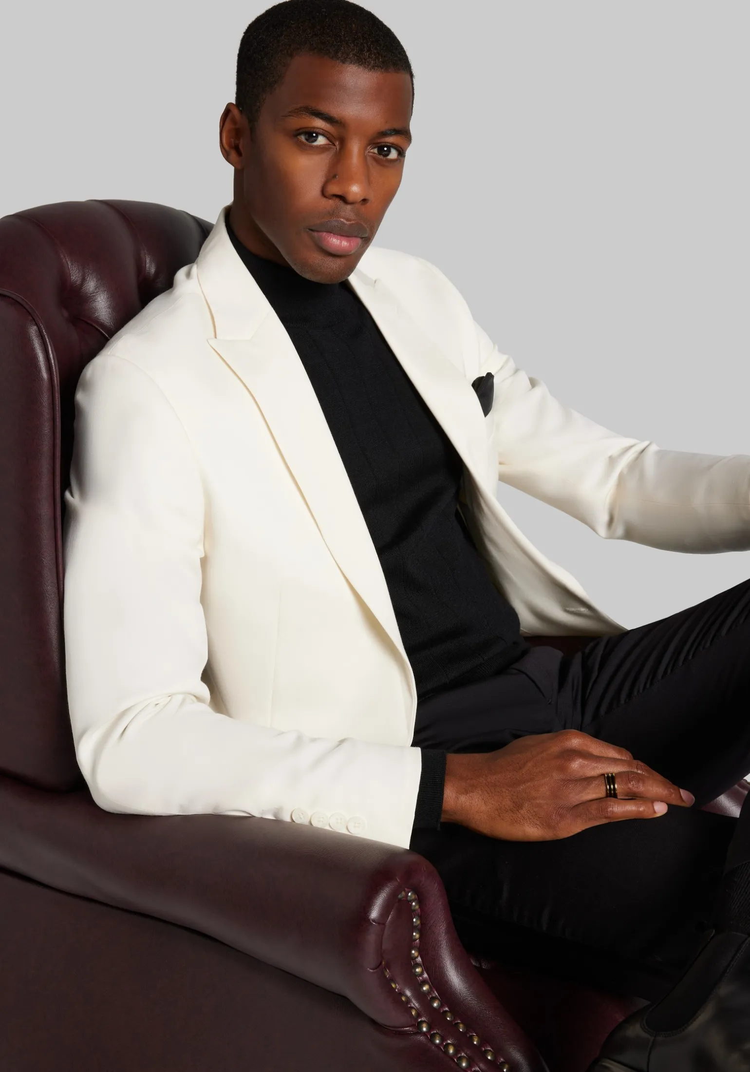 Jos. A. Bank Slim Fit Peak Lapel Dinner Jacket