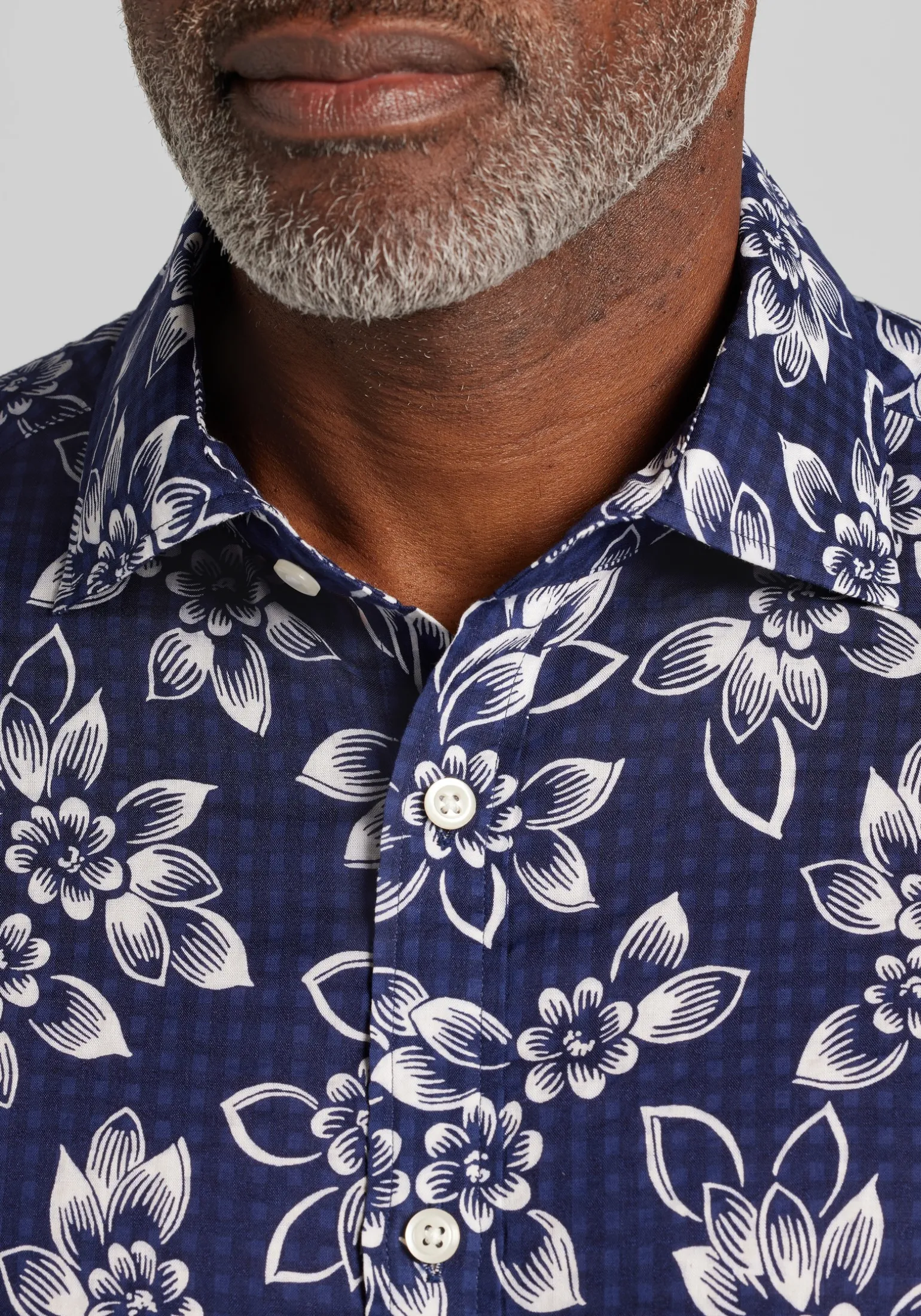 Jos. A. Bank Tailored Fit Lotus Seersucker Short Sleeve Button Up Shirt - Big & Tall