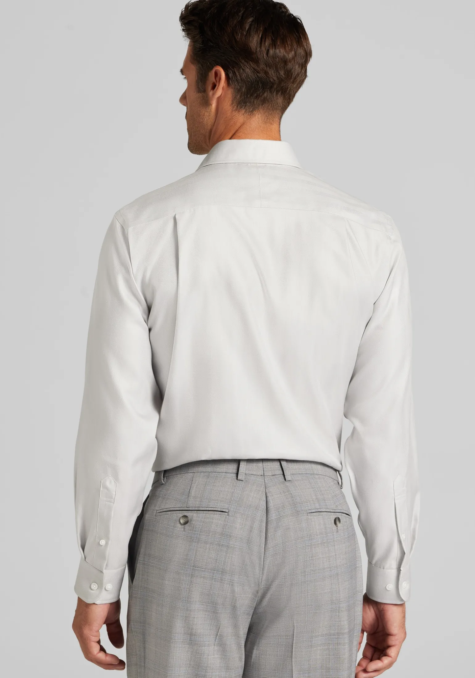 Reserve Collection Tailored Fit Solid Herringbone Dress Shirt