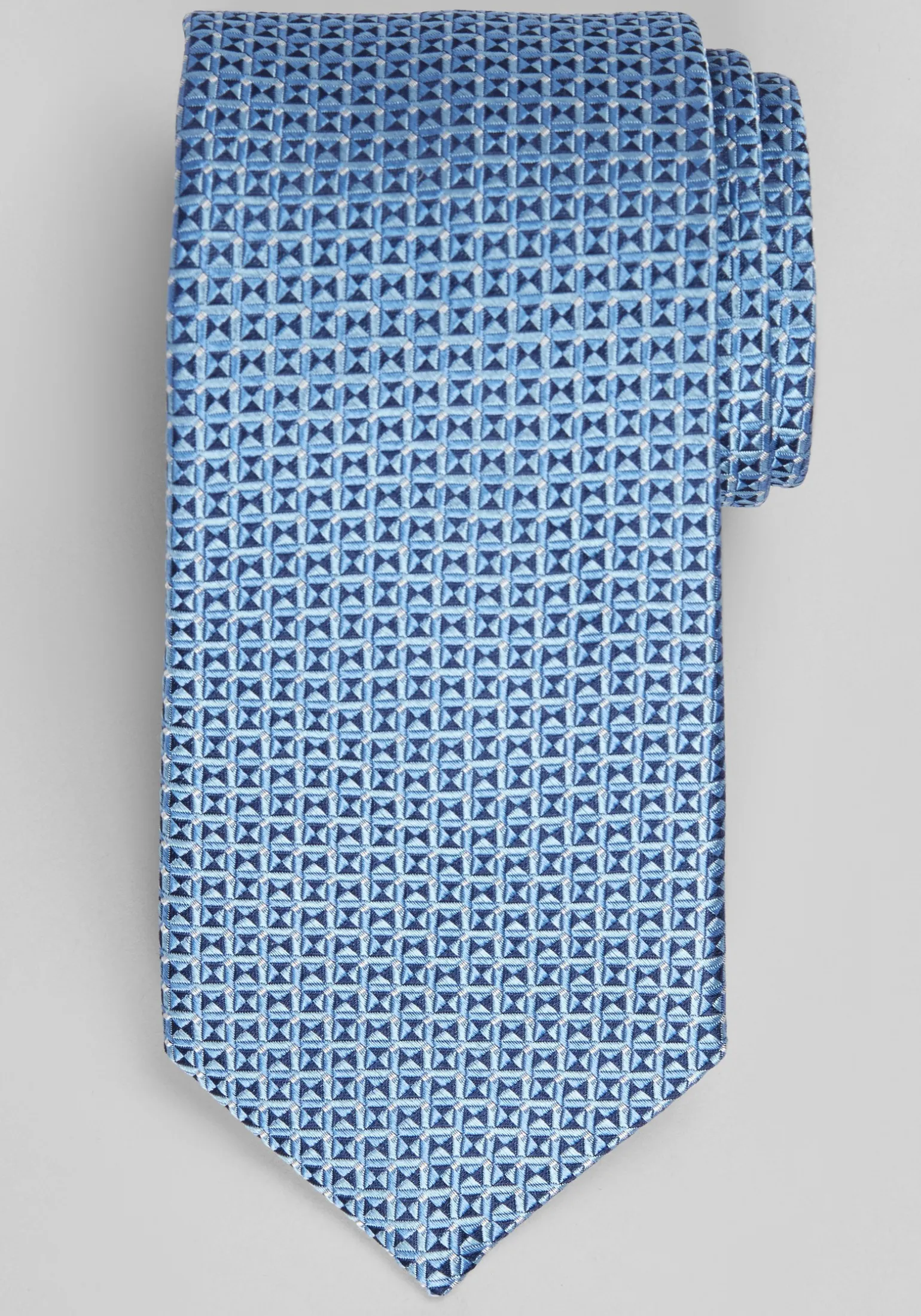 Traveler®Collection Micro Geo Tie
