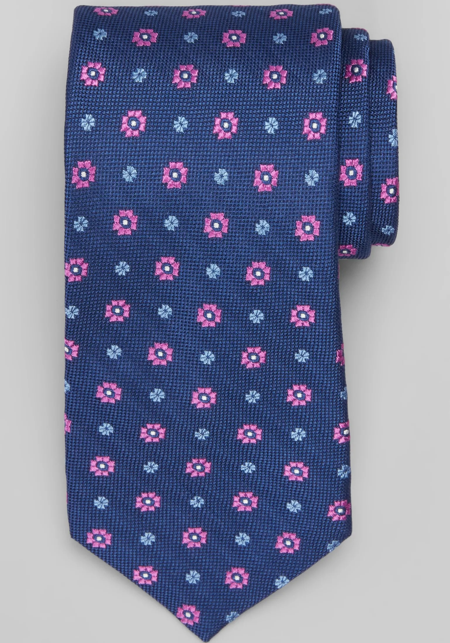 Traveler® Collection Neat Tie
