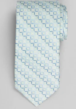 Traveler® Collection Sliding Squares Geo Tie