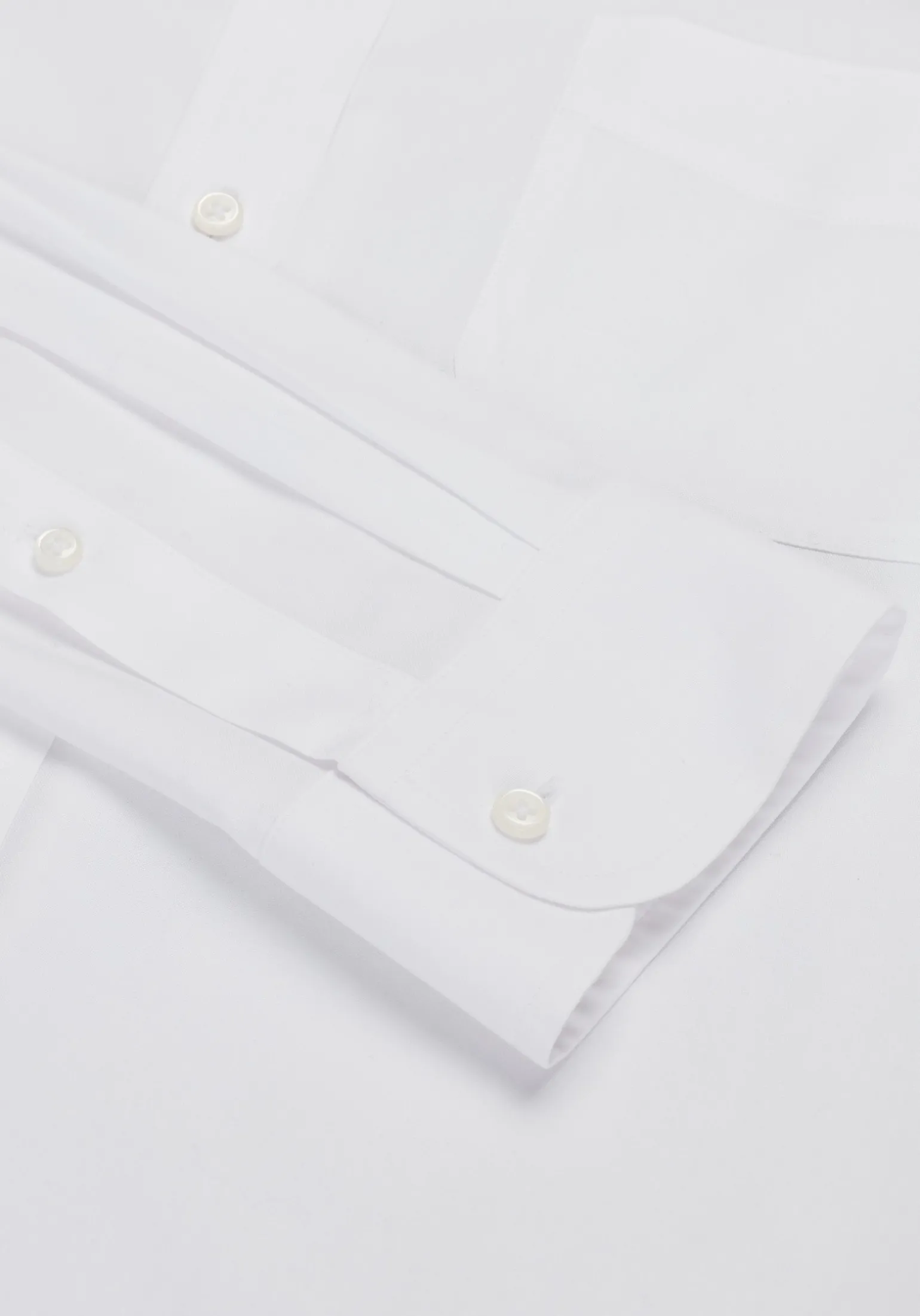 Traveler® Collection Slim Fit Button-Down Collar Solid Dress Shirt