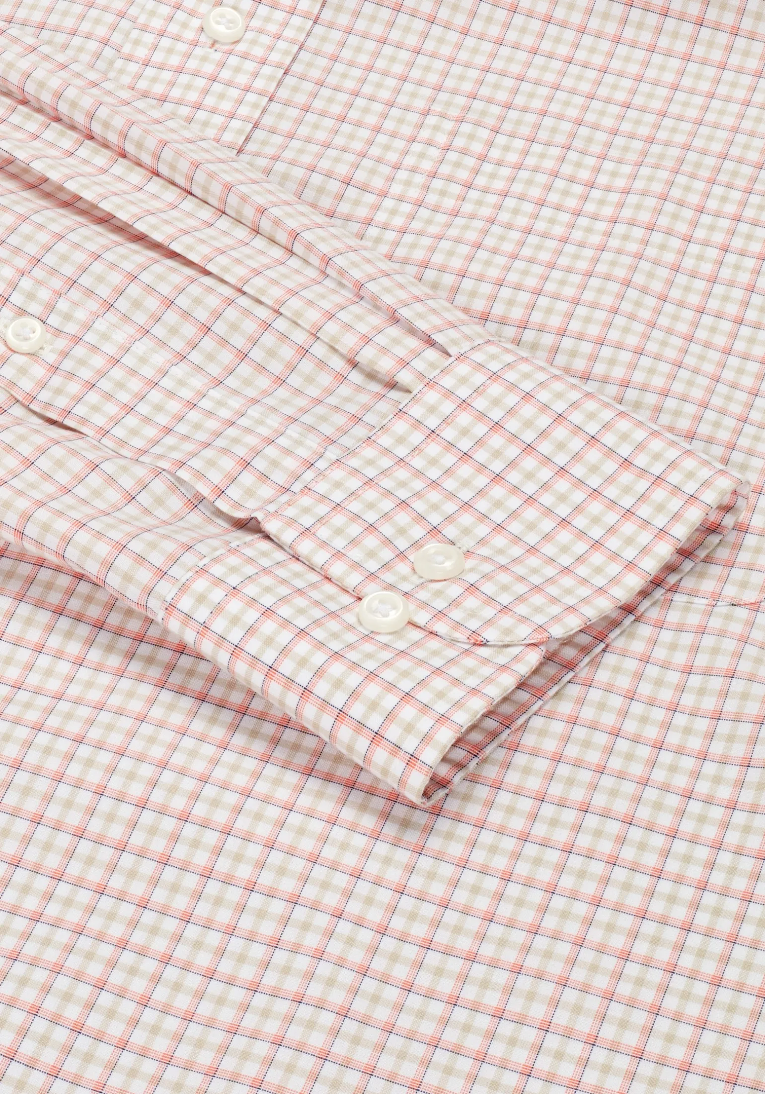 Traveler® Collection Tailored Fit Button-Down Collar Plaid Dress Shirt