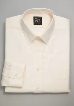 Traveler® Collection Traditional Fit Point Collar Solid Dress Shirt
