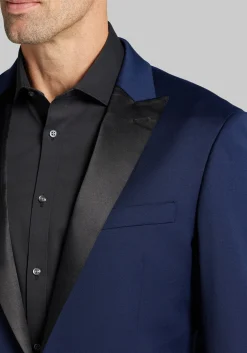 Traveler® COOLMOTION Tailored Fit Suit Separate Tuxedo Jacket