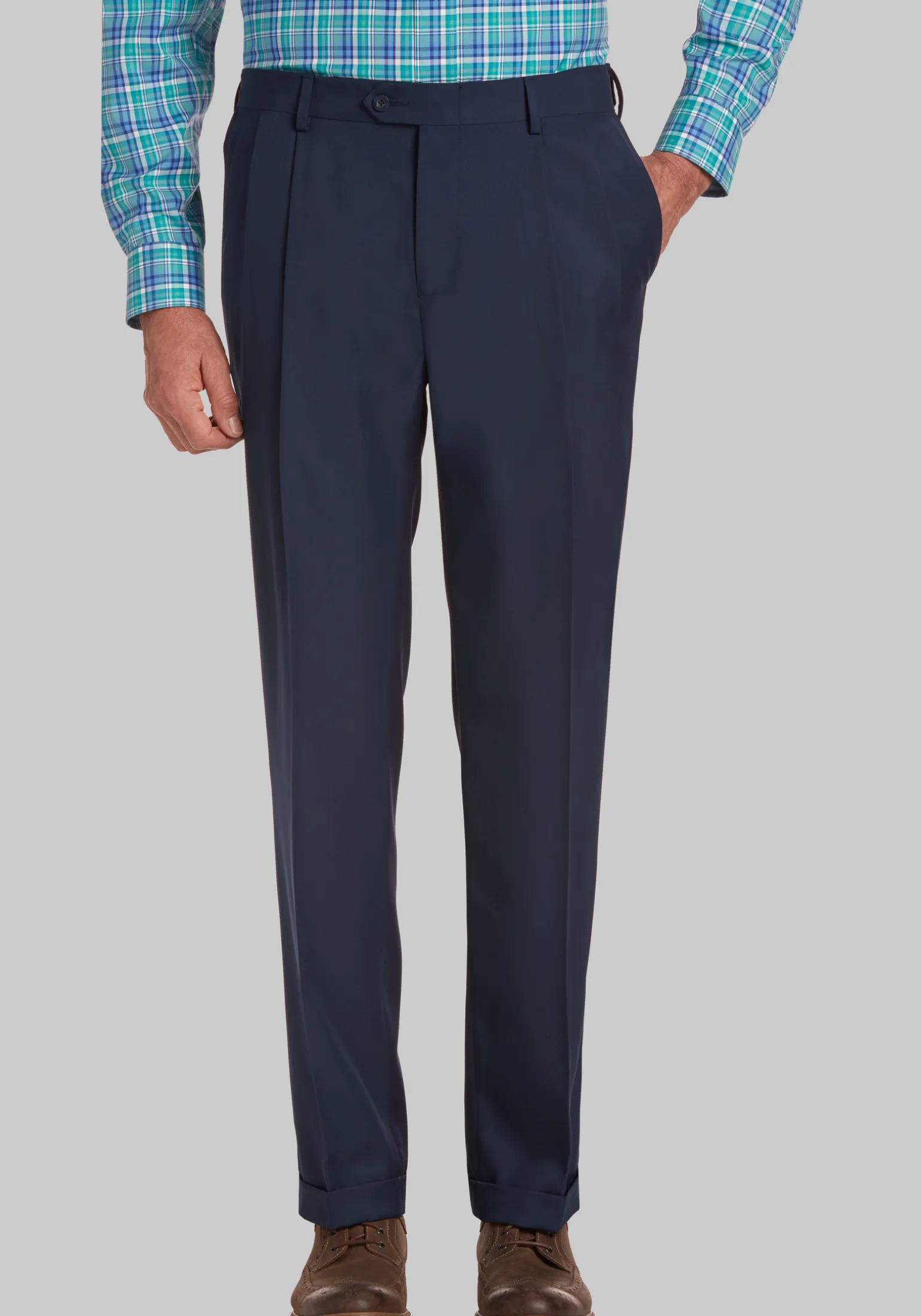 Traveler® Performance Extended Waistband Pleated Refined Chinos