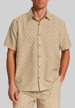 Vintage & Black Traditional Fit Medallion Seersucker Short Sleeve Shirt