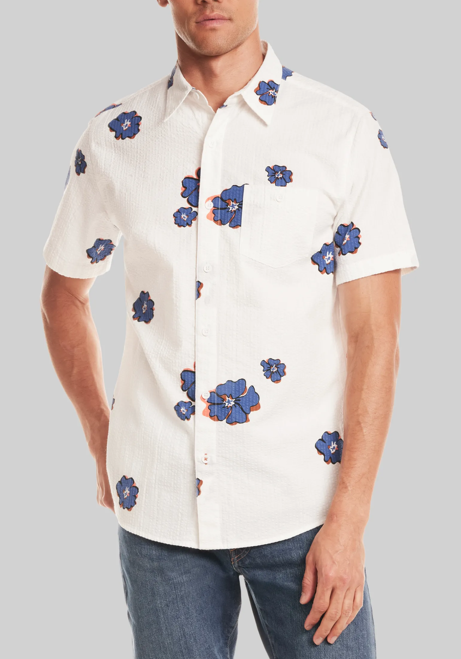 Weatherproof Vintage Tailored Fit Flower Short Sleeve Button Up Shirt
