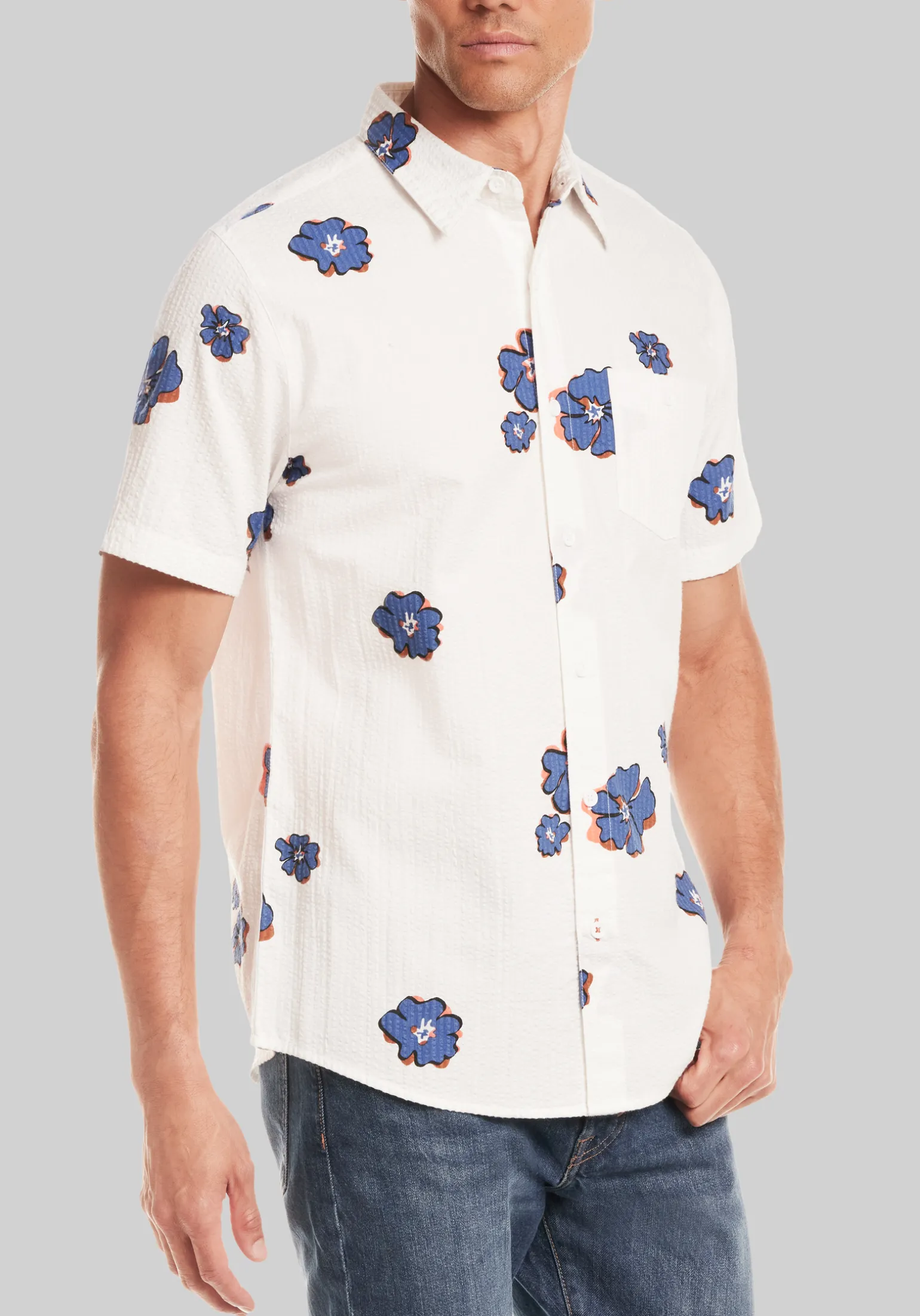 Weatherproof Vintage Tailored Fit Flower Short Sleeve Button Up Shirt