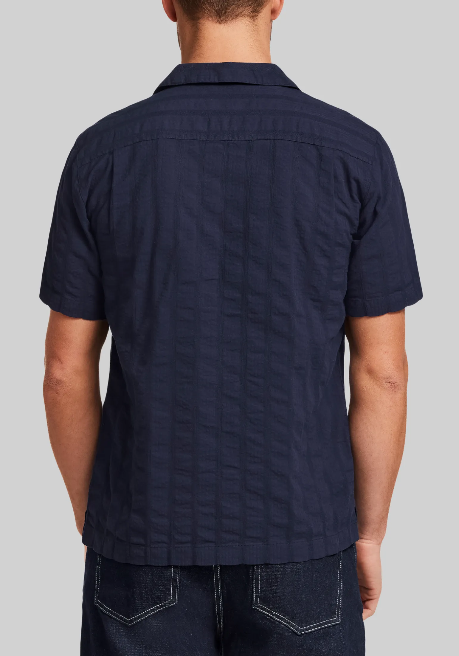 Weatherproof Vintage Traditional Fit Dobby Seersucker Vertical Text Shirt