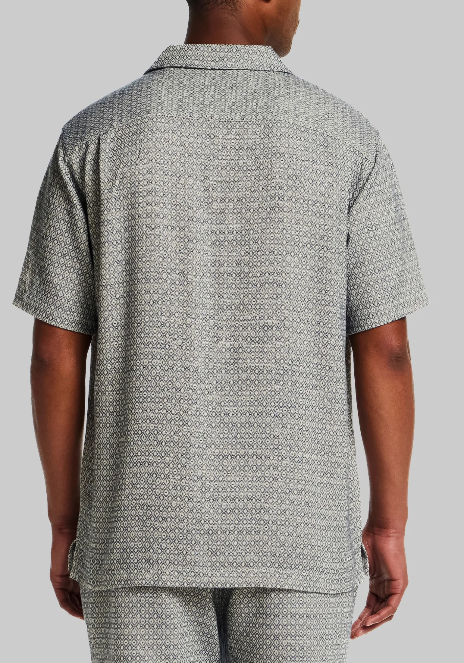 Weatherproof Vintage Traditional Fit Jacquard Coatfront Knit Button Up Shirt