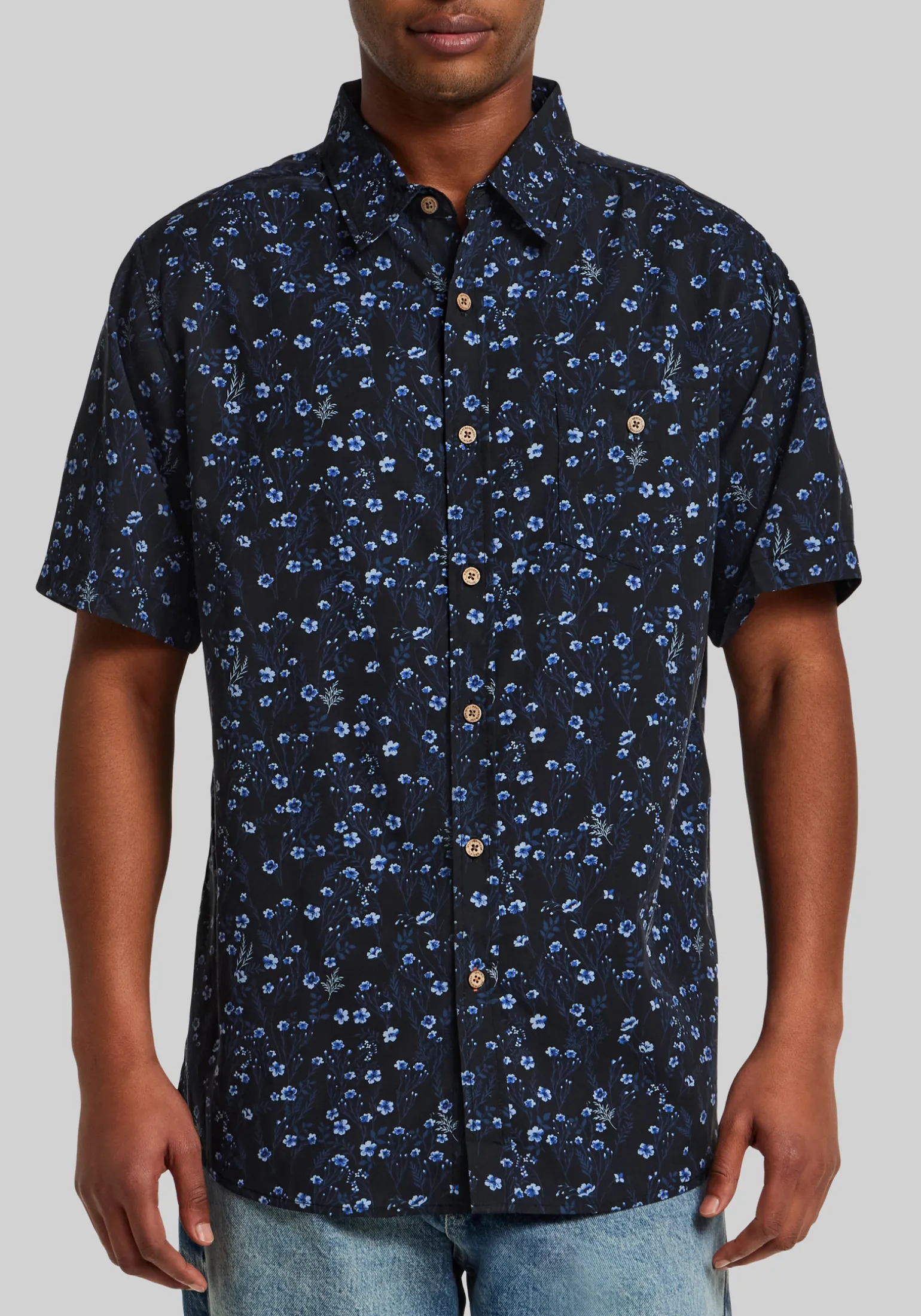 Weatherproof Vintage Traditional Fit Small Floral Poplin Button Up Shirt