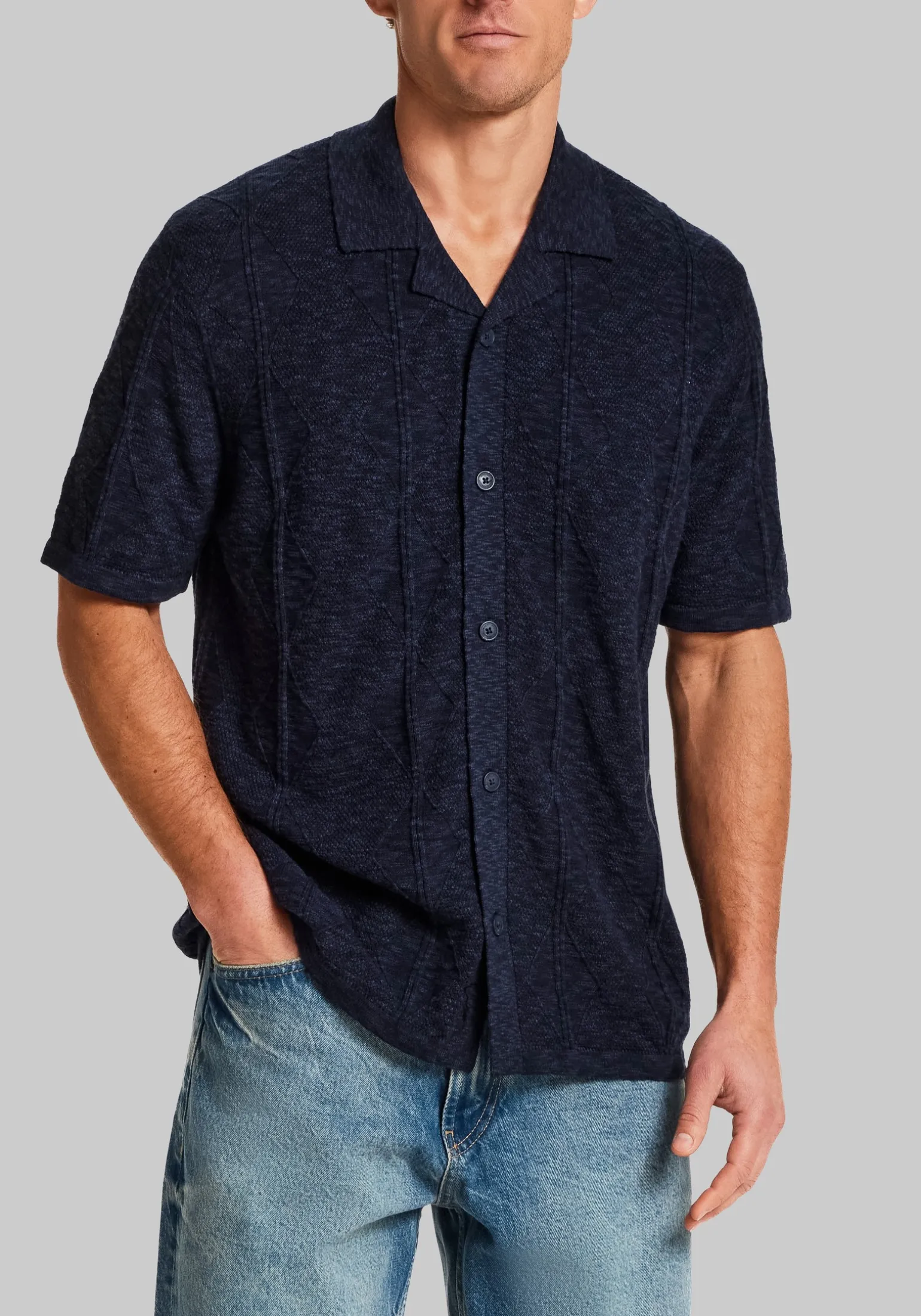 Weatherproof Vintage Traditional Fit Diamond Short Sleeve Sweater