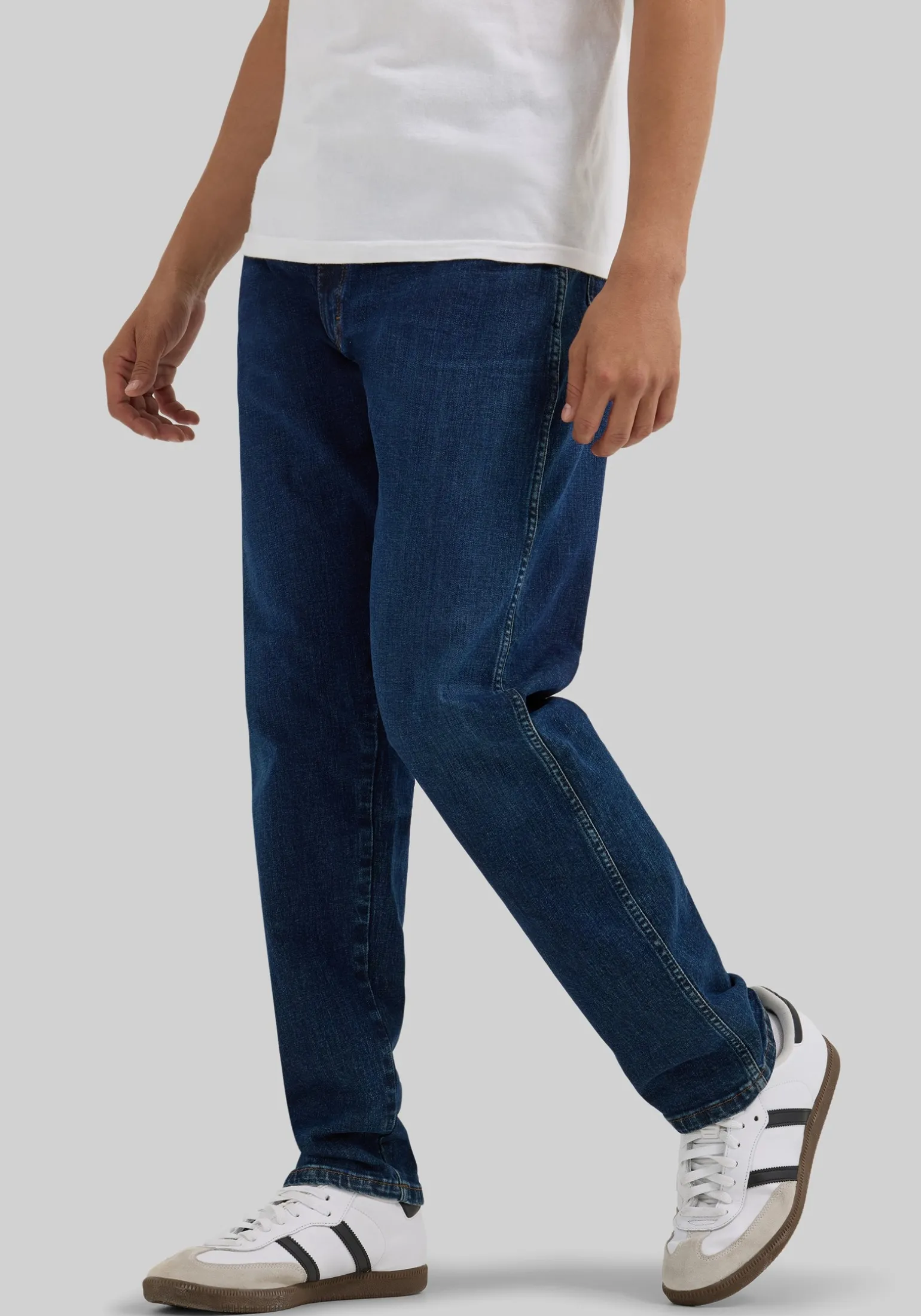Wrangler Athletic Fit Relaxed Tapered Jeans